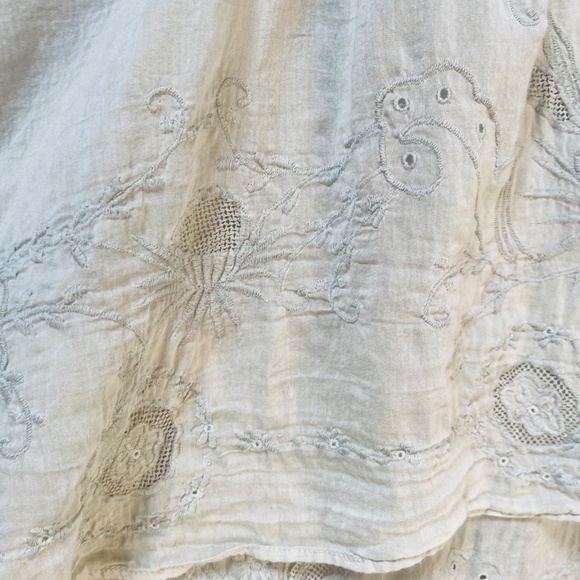 SOLD - Magnolia Pearl “Ines” silk shirt - NWT - Picture 3 of 9